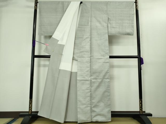 平和屋本店●希少 重要無形文化財 本場久米島紬 ゆうな染 手織 草木染 泥染 油崎キク作 色無地 白梅鼠色 証紙付き 逸品 DZAB3444kh6