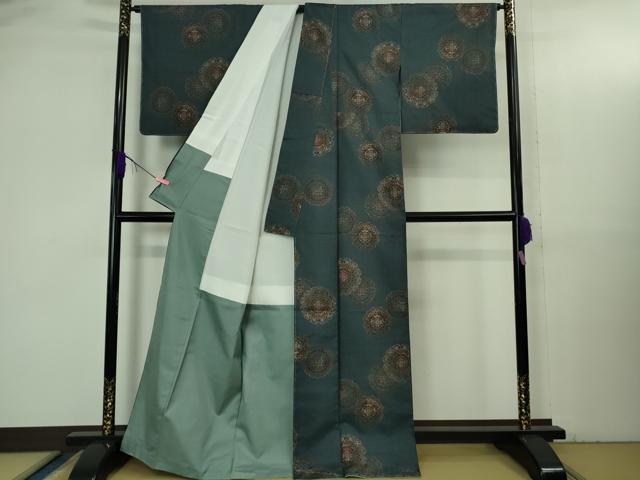 平和屋着物●極上 都喜ヱ門 本場大島紬 正倉院花文 藤絹織物謹製 逸品 未使用 DZAB3491kh6
