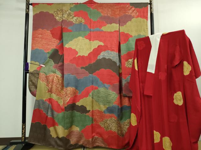 平和屋本店●極上　皇室献上作家　藤井寛　振袖・長襦袢(無双仕立て)セット　駒刺繍　雲重ね　金彩　逸品　DZAB3547kh6 平和屋本店○極上 皇室献上作家 藤井寛 振袖・長襦袢(無双仕立て