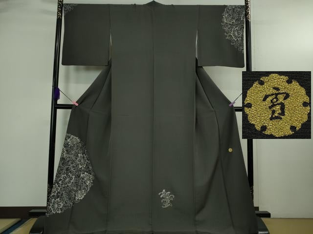 平和屋本店●極上 ジャパンオートクチュール 渡辺雪三郎 訪問着 草花文 蝉色地 金銀彩 逸品 DZAB3713kh6