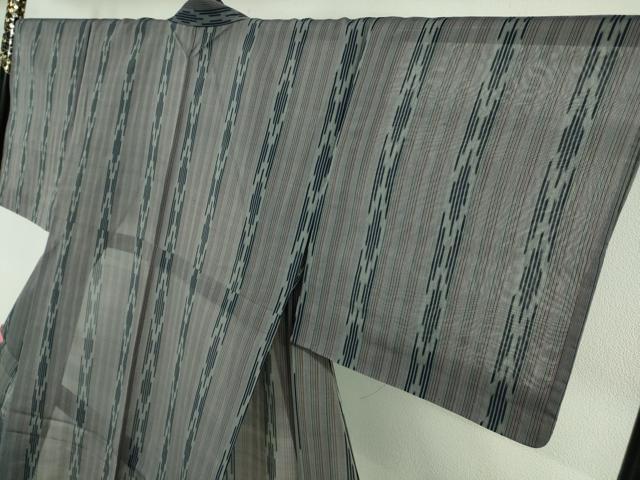 平和屋着物*極上 夏物 本場琉球絣 夏琉球 南風上布 手おり 大城哲作 源氏鼠色地 大城織物謹製 証紙付き 逸品 DZAB3791kh6