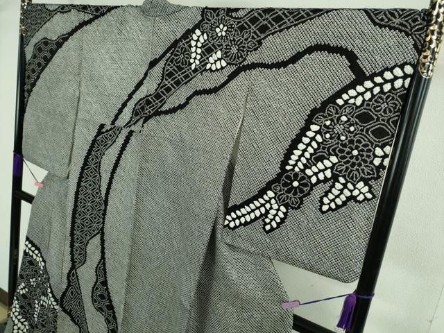 平和屋着物●極上 訪問着 絞り 草花文 黒地 逸品 DZAB3809kh6