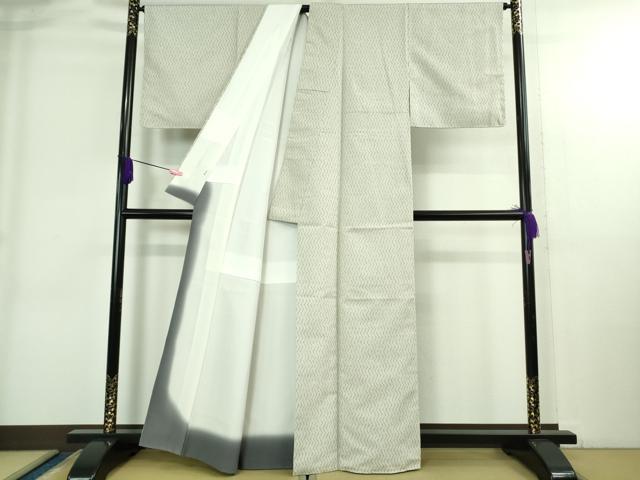 平和屋着物●極上 京都・西陣 織元ブランド 泰流舎 お召 よろけ縞 灰黄緑色地 反端付き 逸品 未使用 DZAB3850kh6