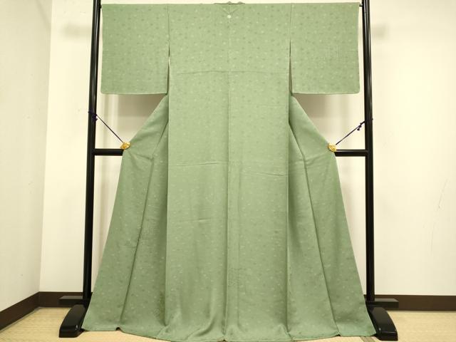 平和屋着物●極上 中国三大刺繍 スワトウ刺繍 汕頭刺繍 総刺繍 無地絵羽訪問着 貝桶花文 濃い山葵色 逸品 未使用 DZAB3870kh6