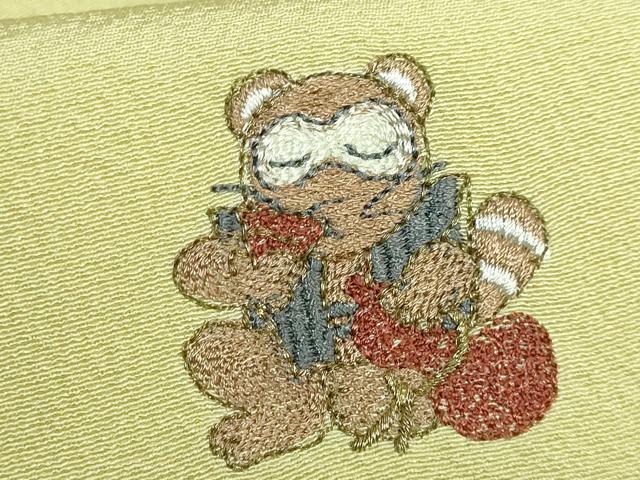 平和屋着物●極上 九寸名古屋帯 総刺繍 招き猫 河童 ダルマ フクロウ タヌキ カエル 縁起物 逸品 DZAB3905kh6