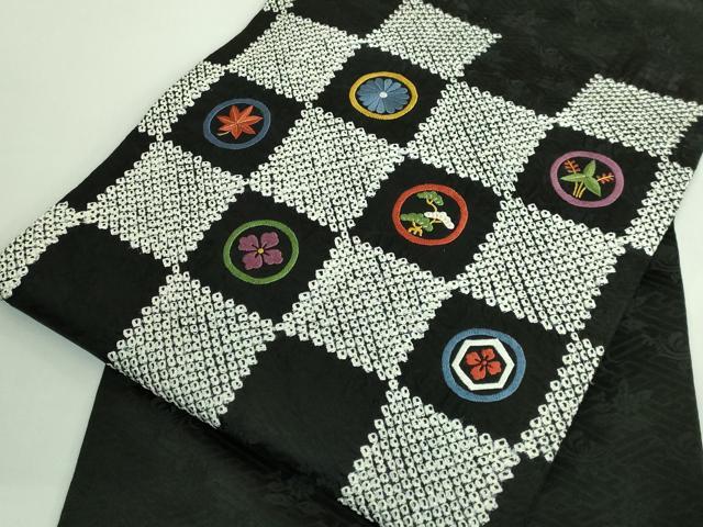 平和屋着物●極上 九寸名古屋帯 刺繍 絞り 市松花文 黒地 逸品 DZAB3969kh6