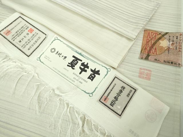 平和屋本店*極上 夏物 石川県指定無形文化財 夏牛首紬 白山工房 手織り 手シケ引染 染人:松田素尚子 証紙付き 逸品 DZAB4048kh6