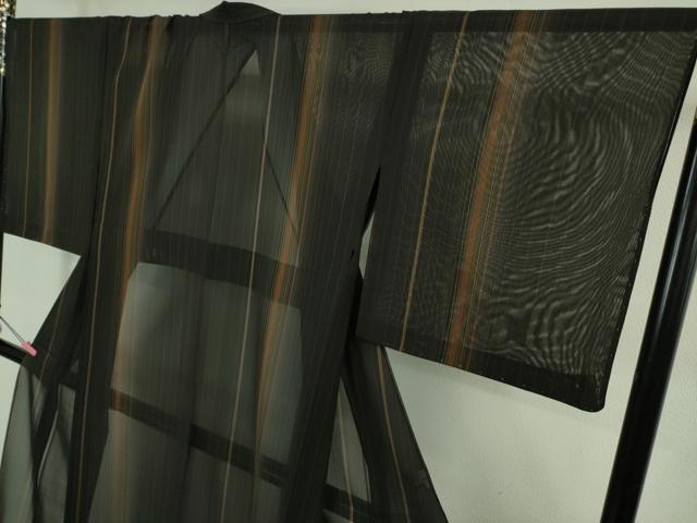 平和屋本店*希少 夏物 本場黄八丈 夏黄八 黒八丈 伝統工芸士 西條吉広 紗紬 縞 証紙付き 逸品 未使用 DZAB4098kh6