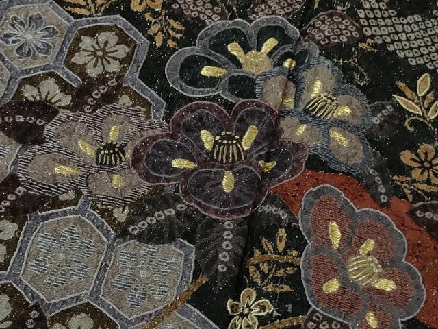平和屋着物●極上 中国三大刺繍 スワトウ刺繍 汕頭刺繍 訪問着 草花文 暈し染め 金糸 金通し地 逸品 DZAB4165kh6