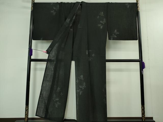 平和屋本店*希少 夏物 男性 本場結城紬 重要無形文化財 本場夏結城 野村半平 キングサイズ 80亀甲 飛び亀甲柄 舞蝶 黒地 逸品 DZAB4378kh6