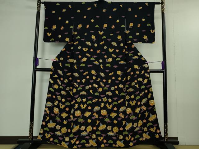平和屋着物●極上 訪問着 手描き 宝尽くし 黒地 鬼しぼ縮緬 逸品 DZAB4384kh6