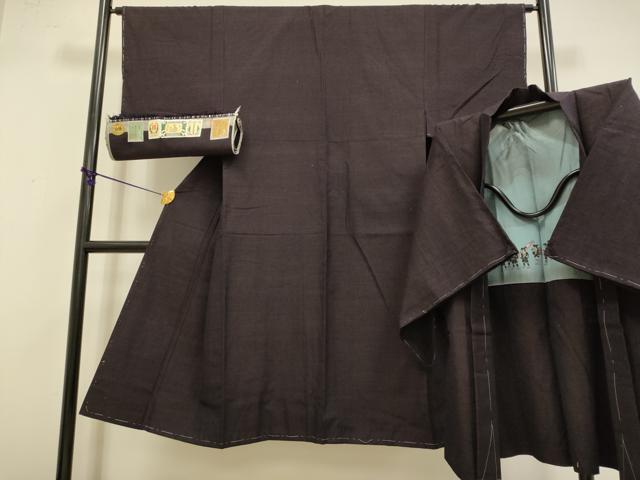 平和屋着物●極上 男性 本場結城紬 重要無形文化財 アンサンブル 色無地 濃い似せ紫色 証紙付き 逸品 DZAB4711kh6
