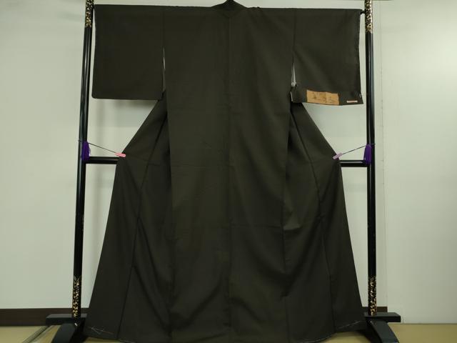 平和屋本店●希少 山下八百子 本場黄八丈 黒八丈 紬 市松綾織 草木染 証紙付き 逸品 未使用 DZAB4960kh6