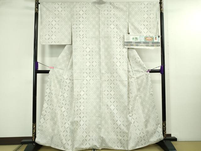 平和屋本店●極上 本場大島紬 白大島 7マルキ 白粋 白薩摩泥 七宝文 窪田織物謹製 証紙付き 逸品 DZAB4999kh6
