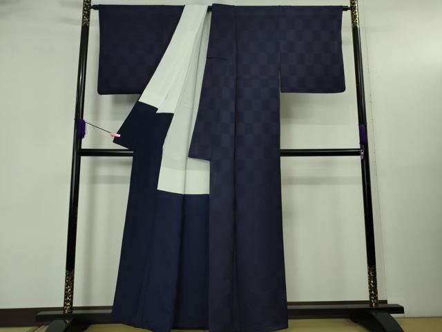 平和屋着物●極上 藍造り国選定無形文化財 藍師・佐藤昭人 阿波本藍染 色無地 市松地紋 認定証付き 逸品 DZAB5114kh6