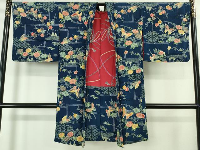 平和屋着物∞極上 長羽織 型染 舞蝶花文 留紺色地 鬼しぼ縮緬 逸品 未使用 DZAB5131kh6