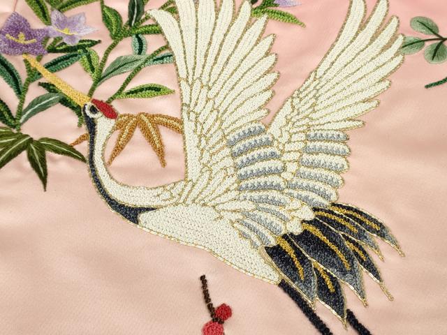 平和屋本店●極上 中国三大刺繍 相良刺繍 色打掛 和装 婚礼 結婚式 花嫁 神社挙式 駒刺繍 孔雀飛鶴花文 暈し染め 金糸 逸品 DZAB5217kh6