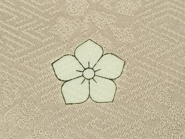 平和屋本店●極上 皇室献上作家 藤井寛 色留袖 駒刺繍 雲重ね 灰桜色地 金彩 逸品 DZAB5411kh6
