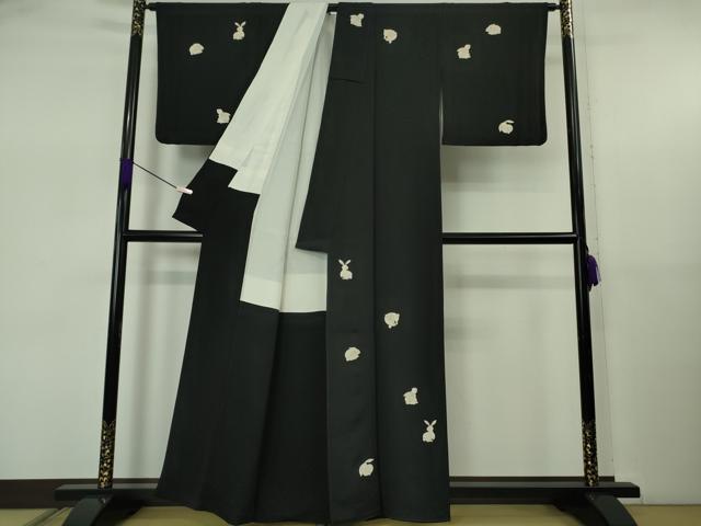 平和屋本店●極上 ジャパンオートクチュール 渡辺雪三郎 訪問着 兎 うさぎ 黒地 金彩 逸品 DZAB5478kh6