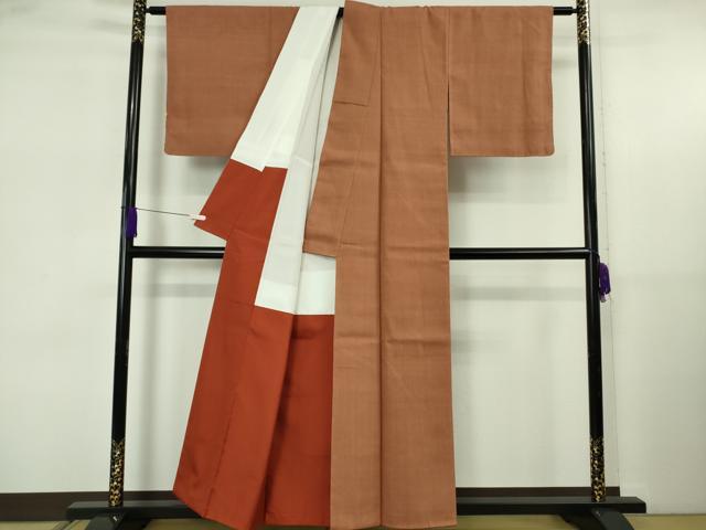 平和屋着物●極上 本場結城紬 重要無形文化財 奥順謹製 色無地 紅樺色 証紙付き 逸品 未使用 DZAB5498kh6