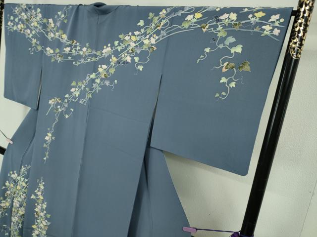平和屋着物●極上 本加賀友禅作家 染元千紅代表 寺西一紘 訪問着 蔦の葉花文 薄群青色地 逸品 DZAB5607kh6