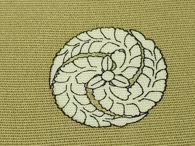 平和屋本店●極上 創業460年・千總 色留袖 駒刺繍 正倉院霞花文 黄海松茶色地 金彩 反端付き 逸品 未使用 DZAB5812kh6