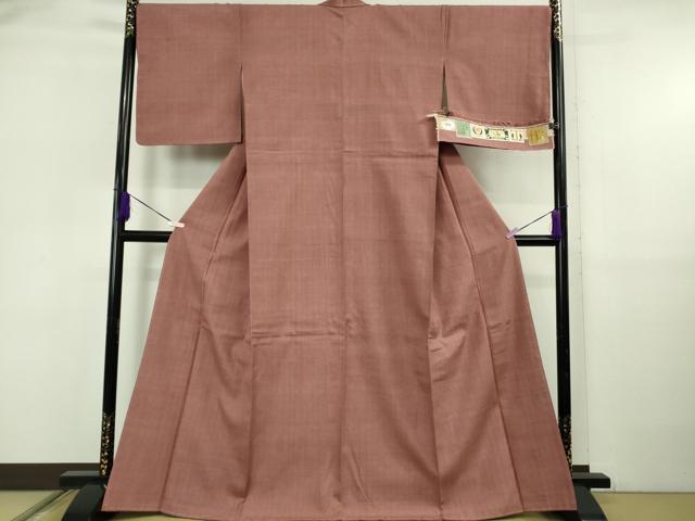 平和屋本店●極上 本場結城紬 重要無形文化財 奥順謹製 色無地 蘇芳香色 証紙付き 逸品 未使用 DZAB5918kh6