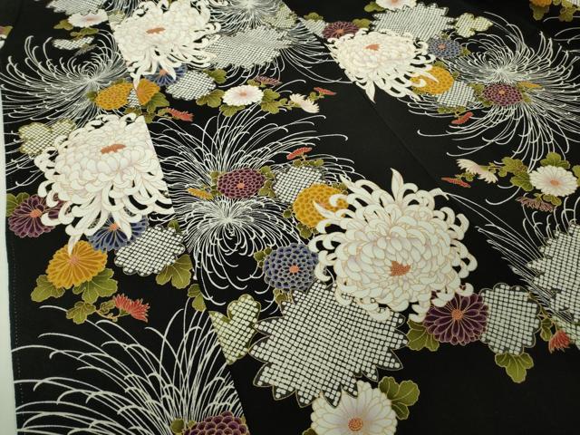 平和屋着物●極上 男性 小紋 キングサイズ 乱菊 黒地 金彩 鬼しぼ縮緬 逸品 DZAB6118kh6