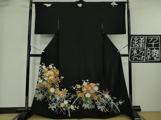 平和屋本店●極上 創業460年・千總 黒留袖 駒刺繍 籬花文箱 金彩 高島屋扱い 逸品 未使用 DZAB6161kh6