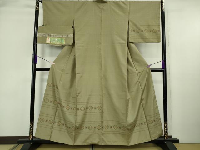 平和屋本店●極上 本場琉球 南風原花織 手織 訪問着 紬 大城永光作 横段文 黄海松茶色地 証紙付き 逸品 DZAB6306kh6