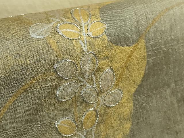平和屋着物●極上 インド・アッサム 野蚕糸 手織 ムガシルク 訪問着 刺繍 雪輪 兎花文 暈し染め 生壁色地 金銀糸 逸品 DZAB6371kh6