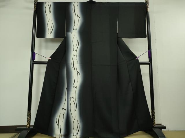 平和屋本店●極上 訪問着 猫 ネコ シルエット 間道 暈し染め 黒地 逸品 DZAB6772kh6