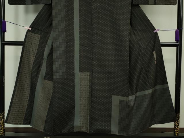 平和屋本店●極上 男性 二代目 川村久太郎 本場縞大島紬 キングサイズ 黒地 逸品 DZAB6816kh6