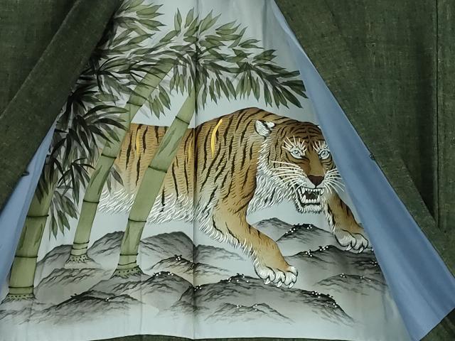 平和屋本店●極上 男性 本場結城紬 重要無形文化財 杢 アンサンブル 仙斉茶色 長羽織 羽裏・虎 反端付き 逸品 未使用 DZAB6839kh6