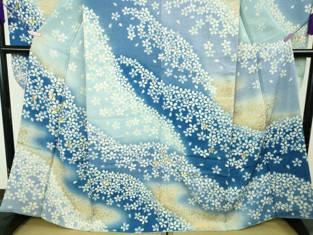 平和屋着物●極上 振袖 刺繍 舞花文 暈し染め 金糸 銀通し地 逸品 未使用 DZAB6990kh6