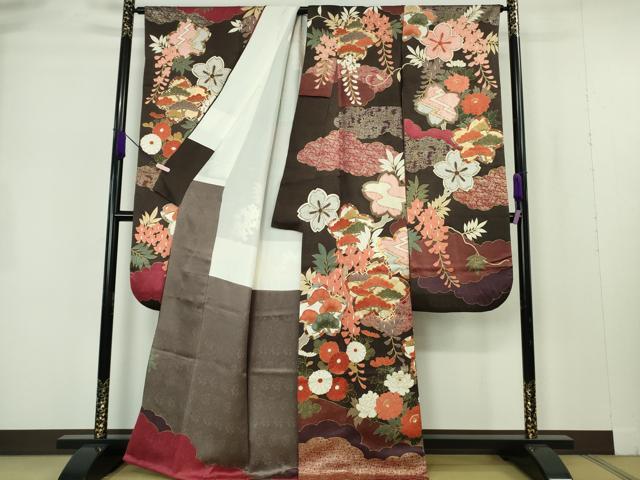 平和屋本店●極上 皇室献上作家 藤井寛 振袖 駒刺繍 雲取り吉祥花松文 黒紅色地 金彩 逸品 DZAB7242kh6