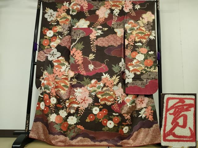 平和屋本店●極上 皇室献上作家 藤井寛 振袖 駒刺繍 雲取り吉祥花松文 黒紅色地 金彩 逸品 DZAB7242kh6