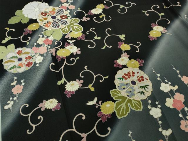 平和屋本店●極上 訪問着 作家物 菊唐草文 暈し染め 黒地 金彩 逸品 DZAB7370kh6