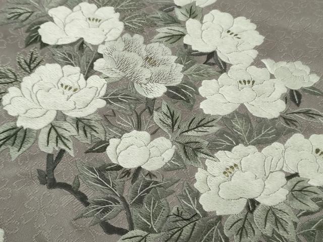 平和屋本店●極上 訪問着 総手刺繍 牡丹鼠色地 暈し染め 金糸 逸品 未使用 DZAB7861kh6