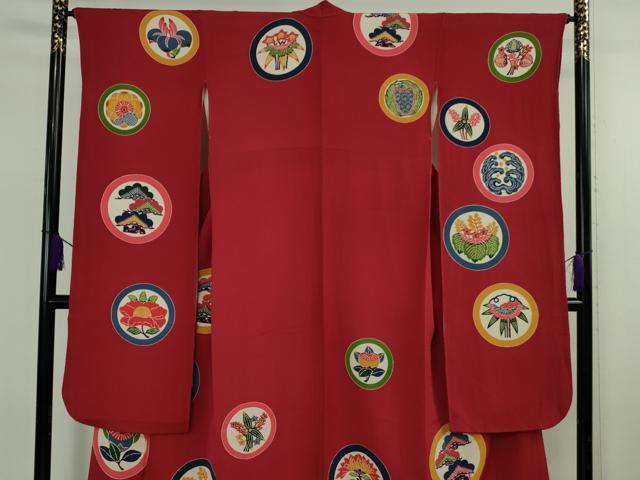 平和屋本店●極上 和染紅型 栗山紅型 栗山吉三郎 振袖 吉祥花丸文 退紅色地 鬼しぼ縮緬 逸品 DZAB7878kh6