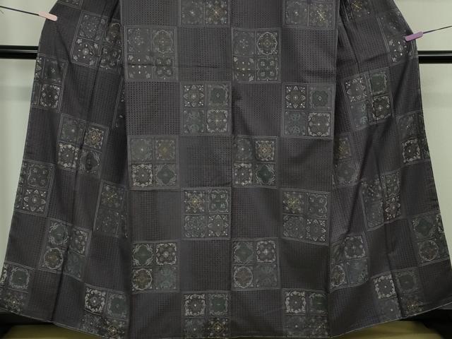 平和屋本店●極上 中国三大刺繍 スワトウ刺繍 汕頭刺繍 総刺繍 本場縞大島紬 市松花文 藤煤竹色地 逸品 未使用 DZAB7903kh6