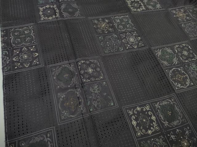 平和屋本店●極上 中国三大刺繍 スワトウ刺繍 汕頭刺繍 総刺繍 本場縞大島紬 市松花文 藤煤竹色地 逸品 未使用 DZAB7903kh6