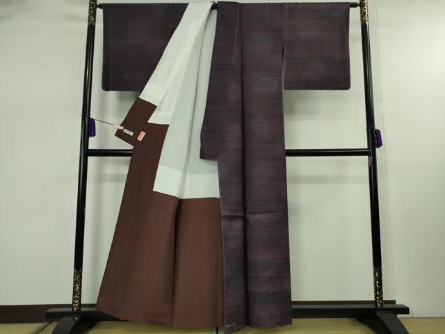 平和屋着物●極上 野蚕糸つむぎ 野蚕糸きもの 野蚕糸工房 ゴールデンシルク 深紫色地 証紙付き 逸品 未使用 DZAB7992kh6