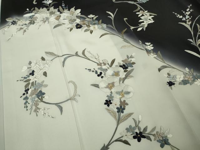 平和屋本店●極上 訪問着 総刺繍 胡蝶蘭 百合 薔薇 花唐草文 白×黒 暈し染め 金糸 逸品 未使用 DZAB8113kh6
