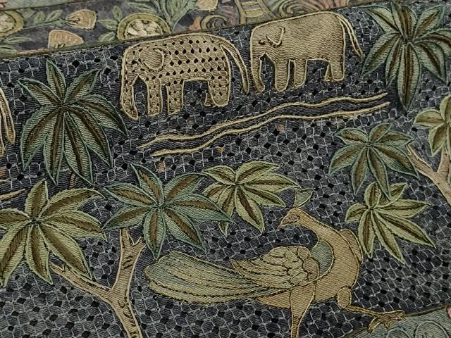 平和屋本店●極上 中国三大刺繍 スワトウ刺繍 汕頭刺繍 総刺繍 訪問着 エジプト壁画文様 象 人物 鳥 金糸 鬼しぼ縮緬 逸品 DZAB8172kh6