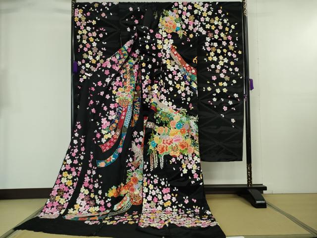 平和屋本店●極上 相良刺繍 総刺繍 お引きずり・引き振袖 結婚式 舞妓 芸妓 駒刺繍 蔓帯飛鶴 黒地 金糸 仮絵羽 逸品 未使用 DZAB8187kh6