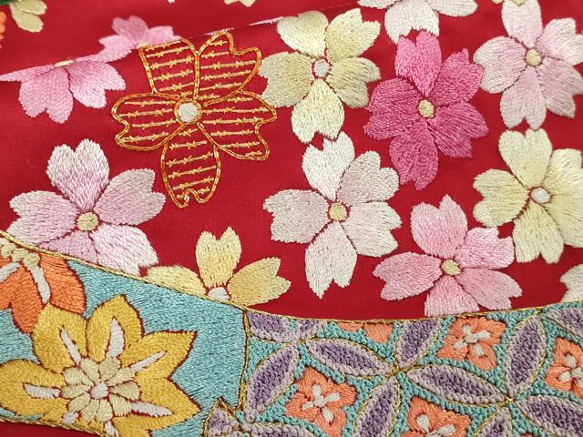 平和屋本店●極上 相良刺繍 総刺繍 色打掛 和装 婚礼 結婚式 花嫁 神社挙式 駒刺繍 花車 金糸 仮絵羽 逸品 未使用 DZAB8196kh6