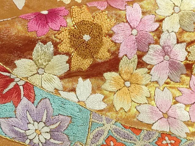 平和屋本店●極上 相良刺繍 総刺繍 色打掛 和装 婚礼 結婚式 花嫁 神社挙式 駒刺繍 花車 蔓帯飛鶴文 金糸 仮絵羽 逸品 未使用 DZAB8202kh6