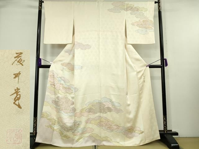 平和屋本店●極上 皇室献上作家 藤井寛 訪問着 駒刺繍 雲重ね 鳥の子色地 金彩 大丸扱い 逸品 DZAB8361kh6