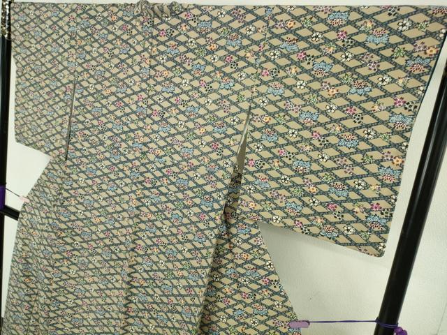 平和屋本店●極上 本場琉球紅型 琉球びんがた 知念紅型研究所 知念貞男 小紋 桐花菱文 空五倍子色地 反端付き 逸品 DZAB8529kh6